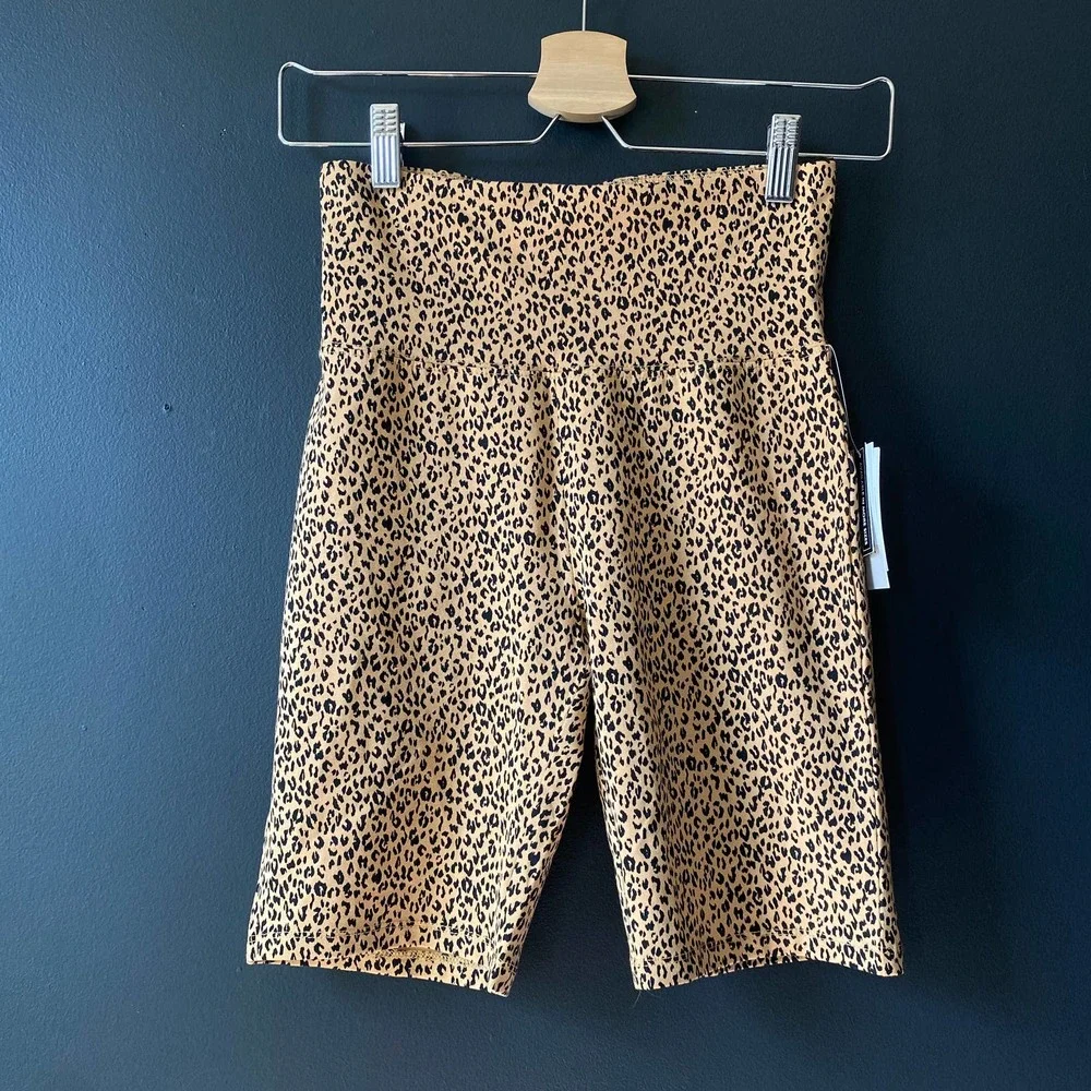 BP Nordstrom High Waist Bike Shorts In Tan Sketched Animal NEW XS